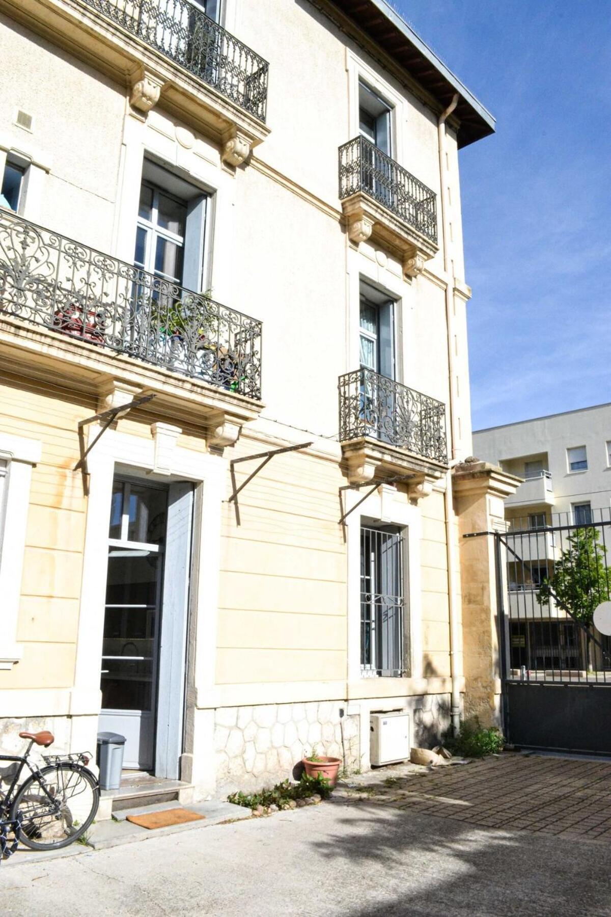 Le Koukou - Parking Centre Ville Montpellier Exterior photo
